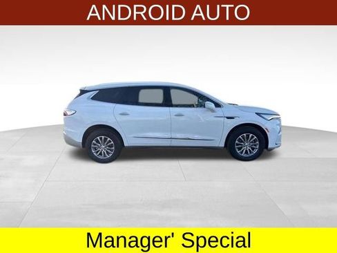 Used 2024 Buick Enclave Premium FWD image 8