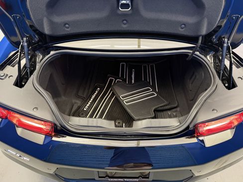 Used 2019 Chevrolet Camaro ZL1 RWD image 29