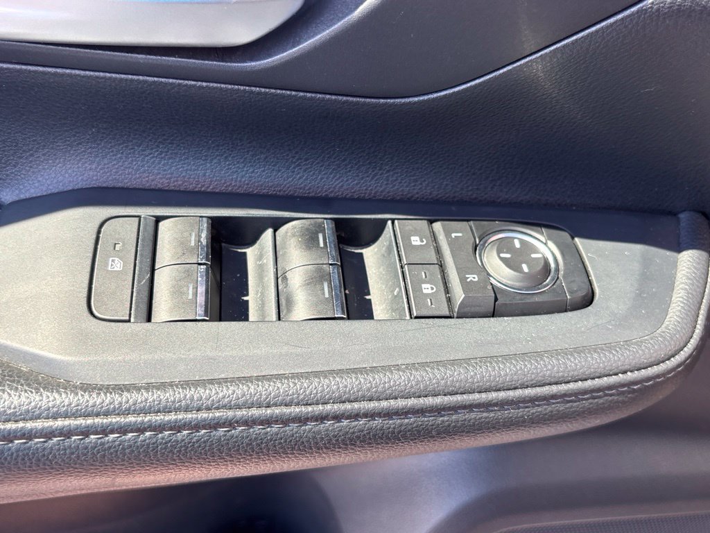 Used 2025 Toyota Grand Highlander FWD image 8