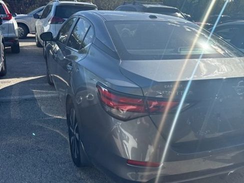 Used 2023 Nissan Sentra SV w/ SV Premium Package image 14