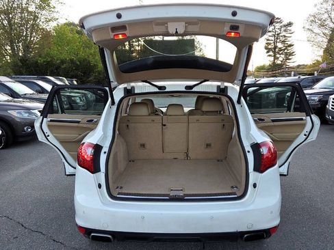 Used 2012 Porsche Cayenne S AWD/4WD image 40