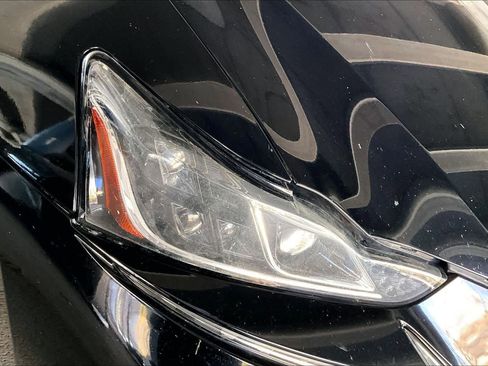 Used 2019 Lexus IS 300 F Sport image 27