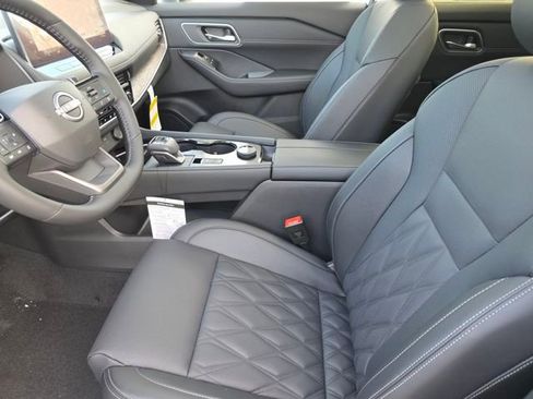 New 2026 Nissan Rogue Platinum w/ Platinum Premium Package image 27