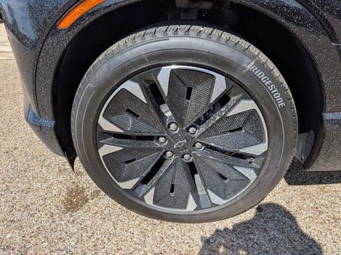 New 2025 Chevrolet Blazer EV RS image 10