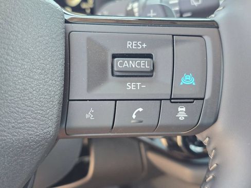 Used 2026 Nissan Pathfinder Platinum w/ Cargo Package FWD image 25