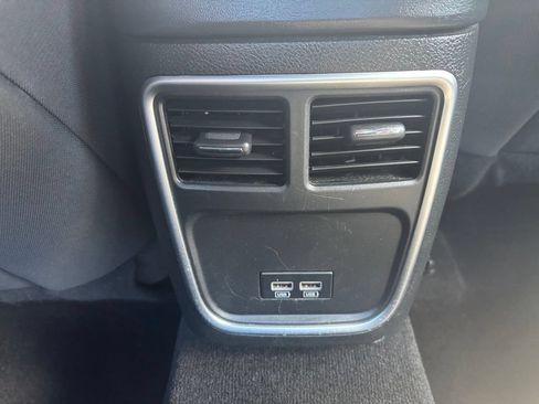 Used 2023 Dodge Charger SXT RWD image 30