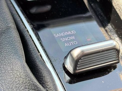 Certified 2023 Jeep Compass Limited AWD/4WD image 34