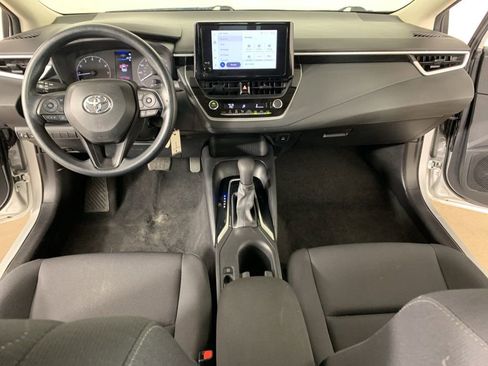 Used 2023 Toyota Corolla LE image 31