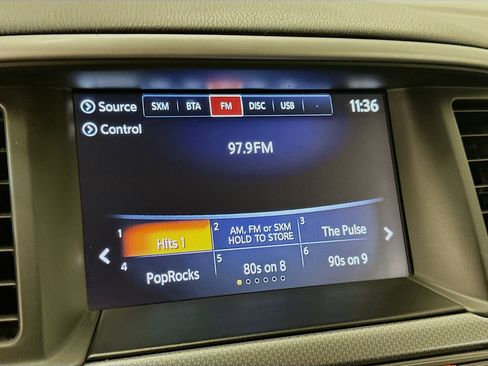 Used 2020 Nissan Pathfinder SL AWD/4WD image 21