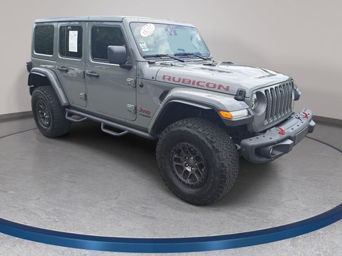 Used 2022 Jeep Wrangler Unlimited Rubicon w/ Xtreme Recon 35" Tire Package AWD/4WD image 3