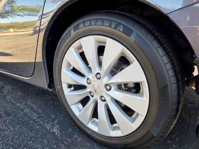 Used 2014 Honda Accord EX-L image 19