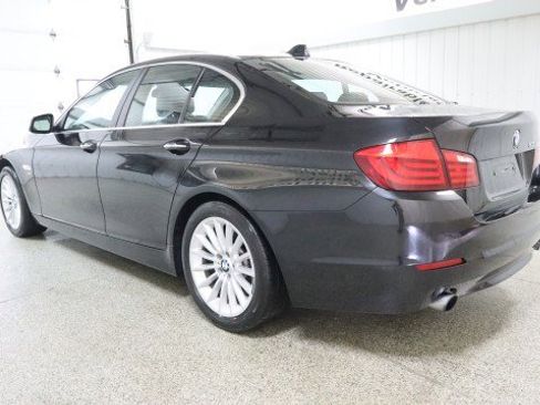 Used 2011 BMW 535i xDrive Sedan AWD/4WD image 3