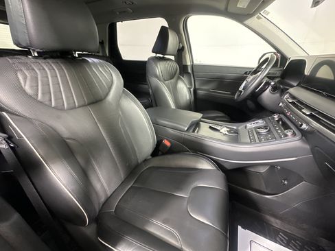 Used 2023 Hyundai Palisade Limited AWD/4WD image 26