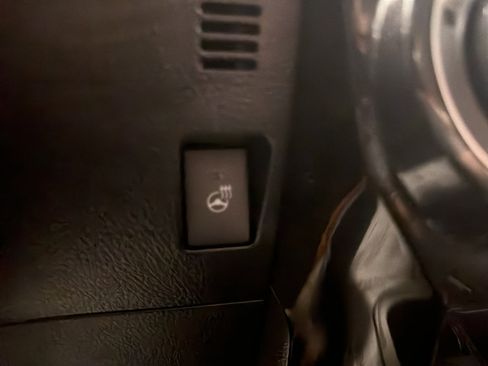 Used 2024 Toyota 4Runner TRD Off-Road Premium image 28