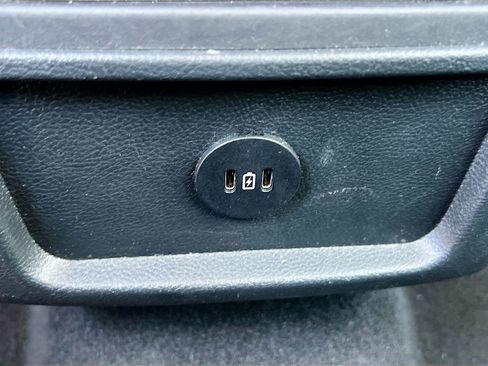 Used 2024 Ford Edge SEL AWD/4WD image 28