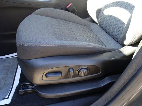 Certified 2023 Chevrolet Equinox LT image 10