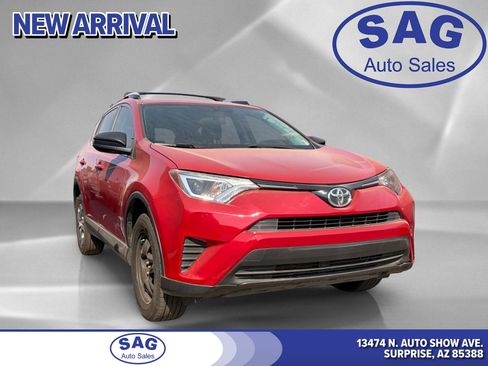 Used 2016 Toyota RAV4 LE FWD image 1