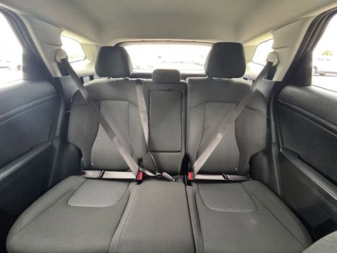 Used 2025 Kia Sportage LX FWD image 37