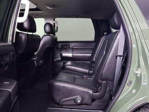 Used 2020 Toyota Sequoia TRD Pro w/ Carpet Mat Package (TMS) AWD/4WD image 11