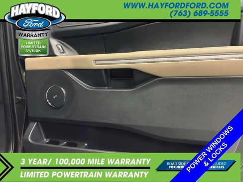 Used 2024 Ford Expedition Limited image 17