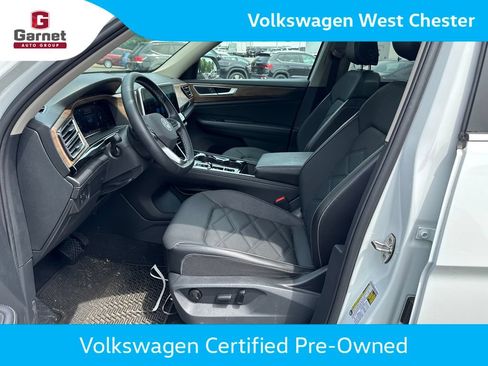 Used 2024 Volkswagen Atlas SE w/ Panoramic Sunroof Package AWD/4WD image 10