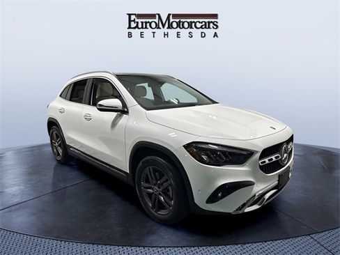 Used 2025 Mercedes-Benz GLA 250 4MATIC image 7