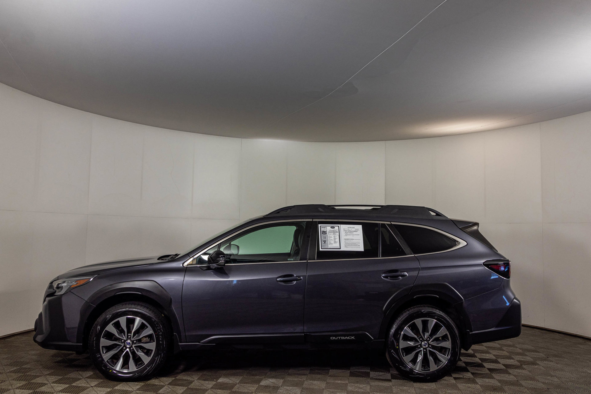 Used 2023 Subaru Outback Limited AWD/4WD image 24