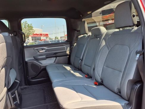 Used 2022 RAM 1500 Big Horn image 12