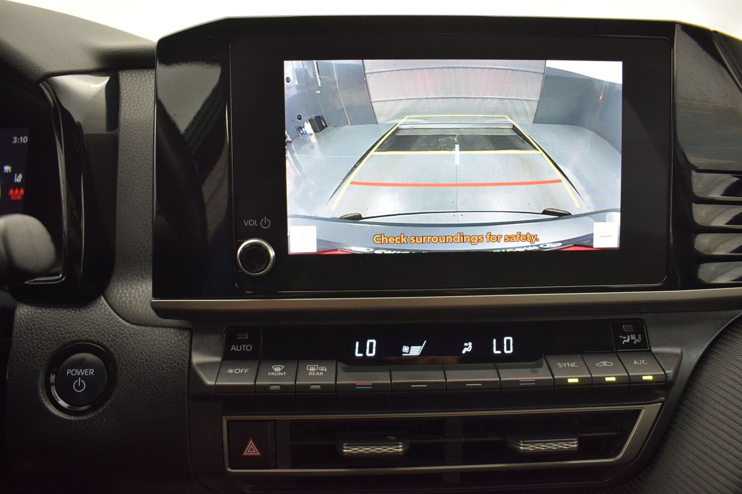 Used 2025 Toyota Camry SE FWD image 16
