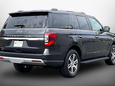 Used 2024 Ford Expedition Limited AWD/4WD image 8