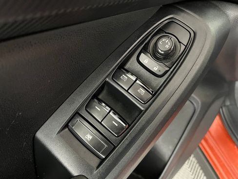 Used 2024 Subaru Crosstrek 2.0i Premium image 10