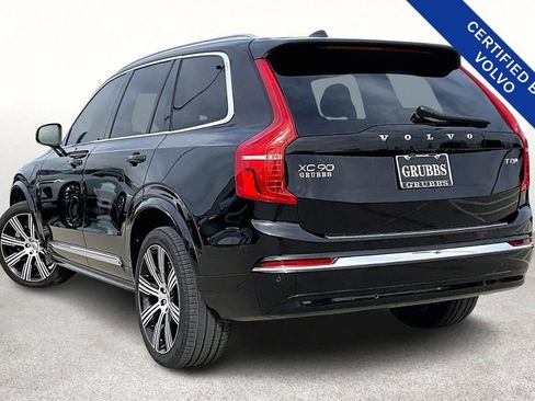 Used 2025 Volvo XC90 T8 Plus w/ Protection Package Premier image 16