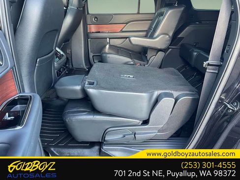 Used 2022 Lincoln Navigator L Reserve AWD/4WD image 20