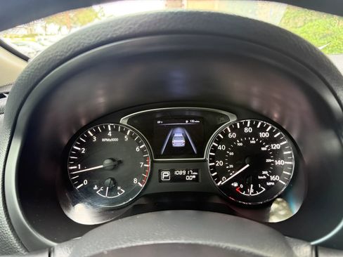 Used 2015 Nissan Altima 2.5 S w/ Special Edition Package image 12