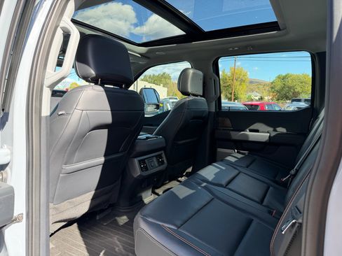 Used 2024 Ford F250 Lariat w/ Lariat Ultimate Package image 29