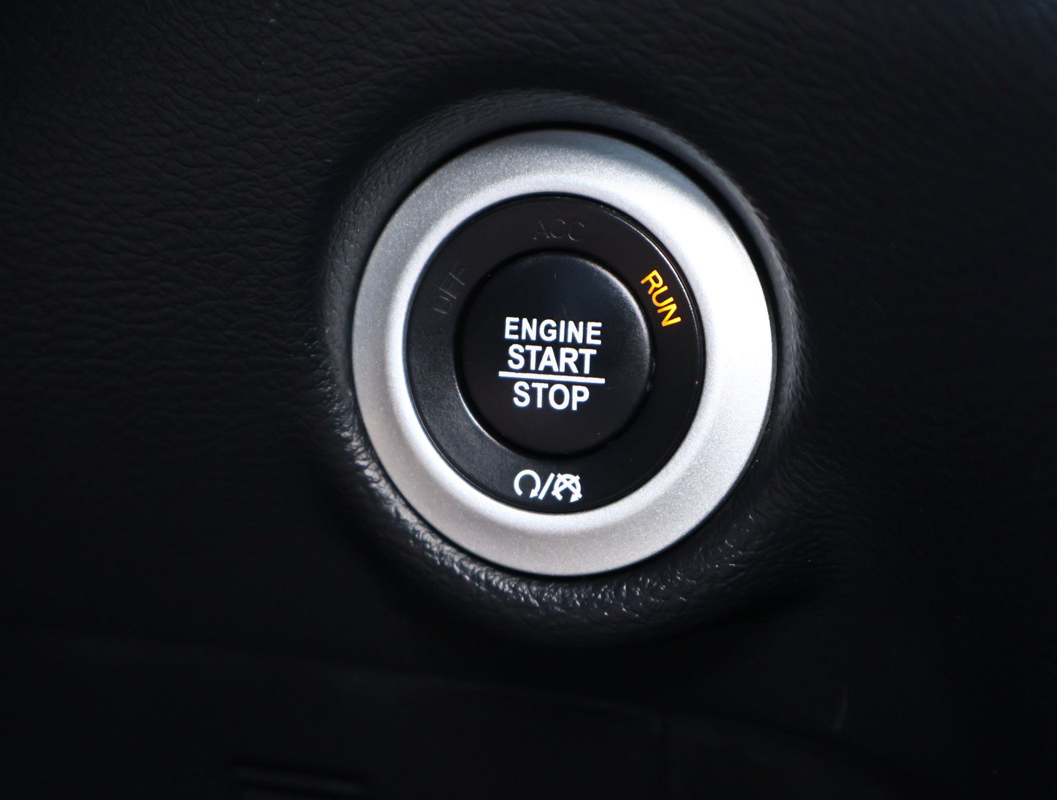 Used 2025 Chrysler Pacifica Select FWD image 17