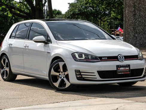 Used 2016 Volkswagen GTI SE w/ Lighting Package (SEL) FWD image 7