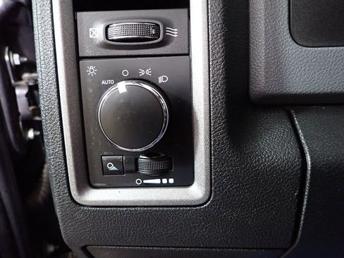 Used 2017 RAM 1500 Tradesman w/ Popular Equipment Group image 27