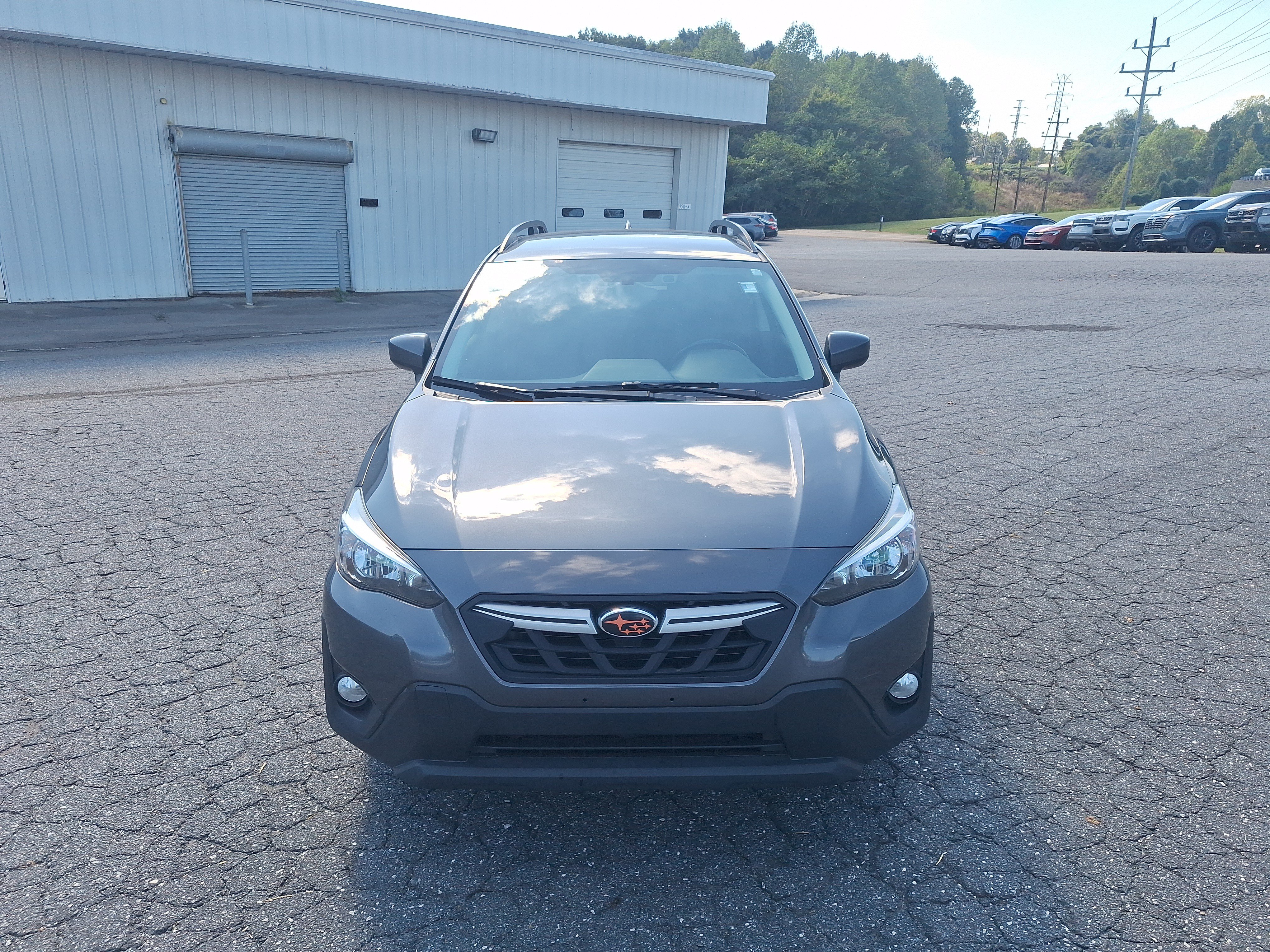 Used 2021 Subaru Crosstrek 2.0i Premium AWD/4WD image 2
