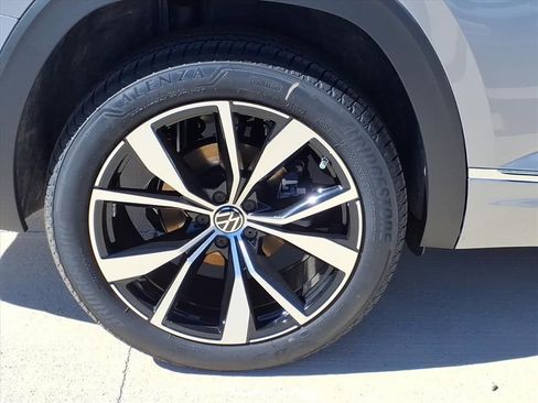 New 2026 Volkswagen Atlas SEL Premium R-Line AWD/4WD image 4
