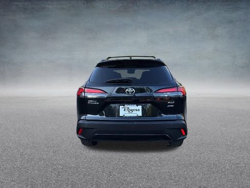 Used 2024 Toyota Corolla Cross XLE AWD/4WD image 36