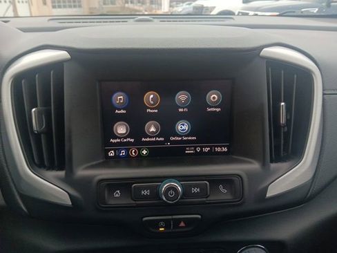 Used 2024 GMC Terrain SLE w/ Driver Convenience Package image 20