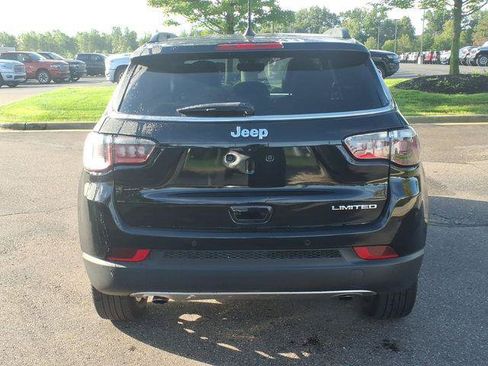 Certified 2023 Jeep Compass Limited w/ Sun and Sound Group AWD/4WD image 5