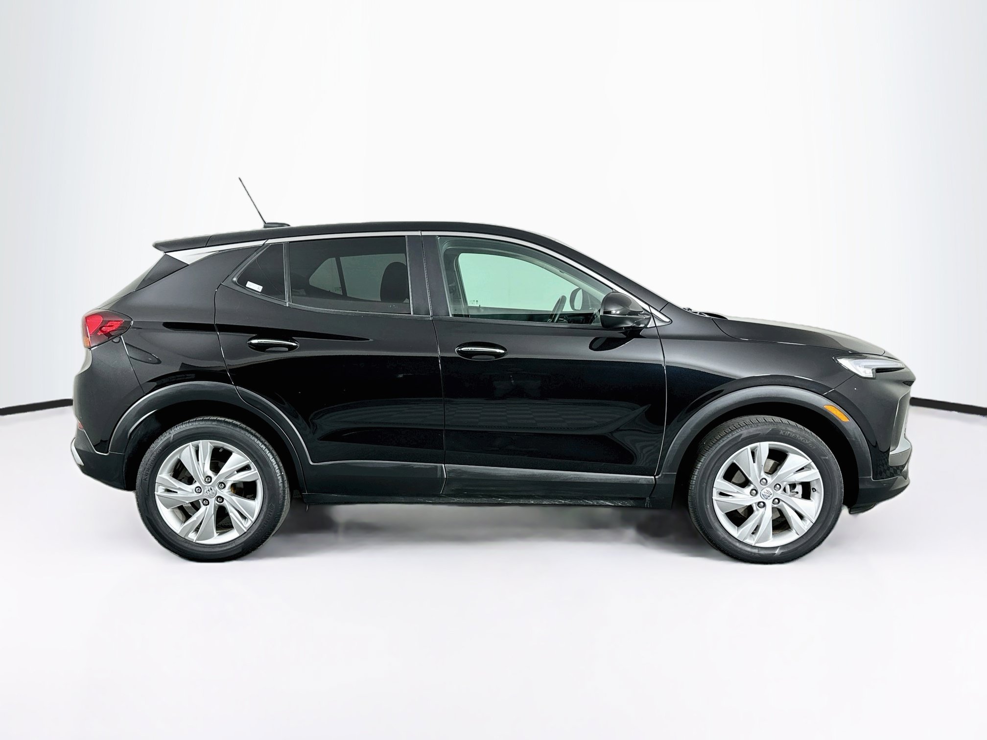 Used 2025 Buick Encore GX Preferred AWD/4WD image 10