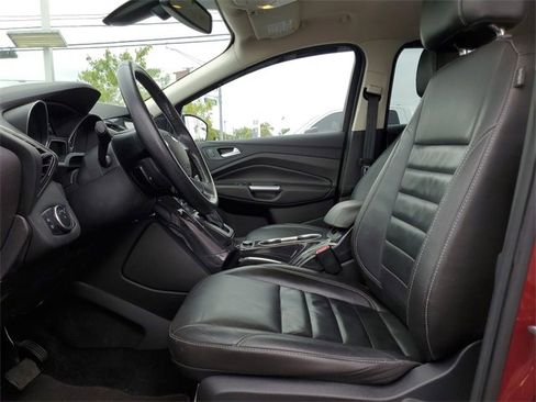 Used 2016 Ford Escape Titanium image 18