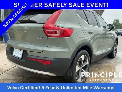 Certified 2024 Volvo XC40 B5 Core AWD/4WD image 11