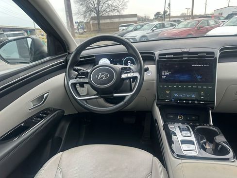 Used 2024 Hyundai Tucson Limited image 19