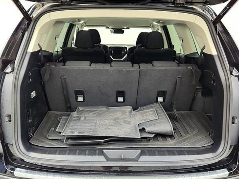 Used 2023 Subaru Ascent Premium w/ Convenience Package AWD/4WD image 22