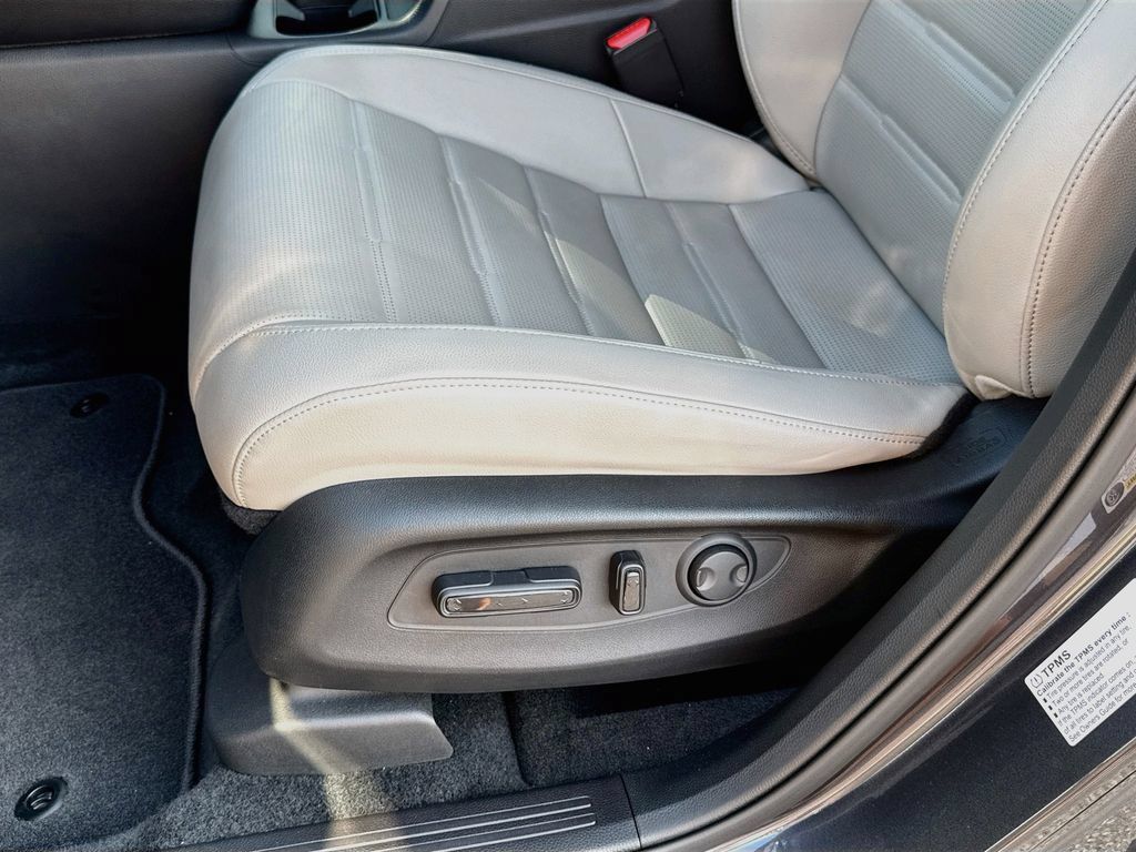 Used 2026 Honda CR-V EX-L image 21