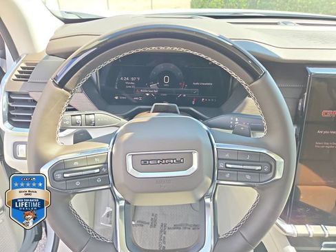 New 2026 GMC Acadia Denali w/ Super Cruise Package AWD/4WD image 24
